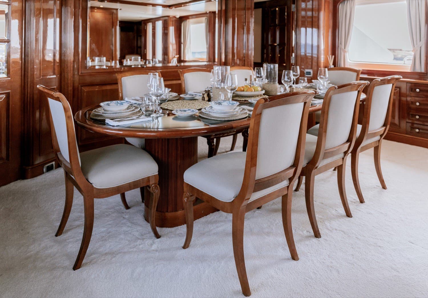 Friendship superyacht anchored