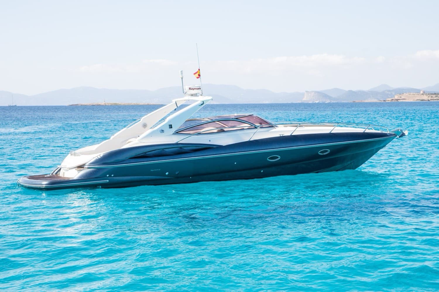 Sunseeker Superhawk 40 (Great News) — image 6