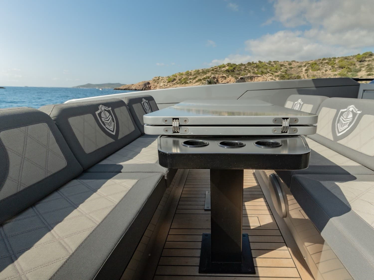 Vibe (Canados 49 Gladiator) — image 9